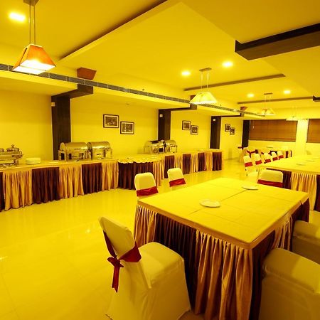 Hotel Hillway Park Kollam Dış mekan fotoğraf
