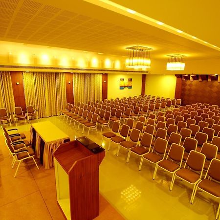Hotel Hillway Park Kollam Dış mekan fotoğraf
