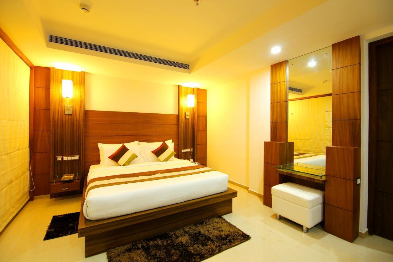 Hotel Hillway Park Kollam Dış mekan fotoğraf