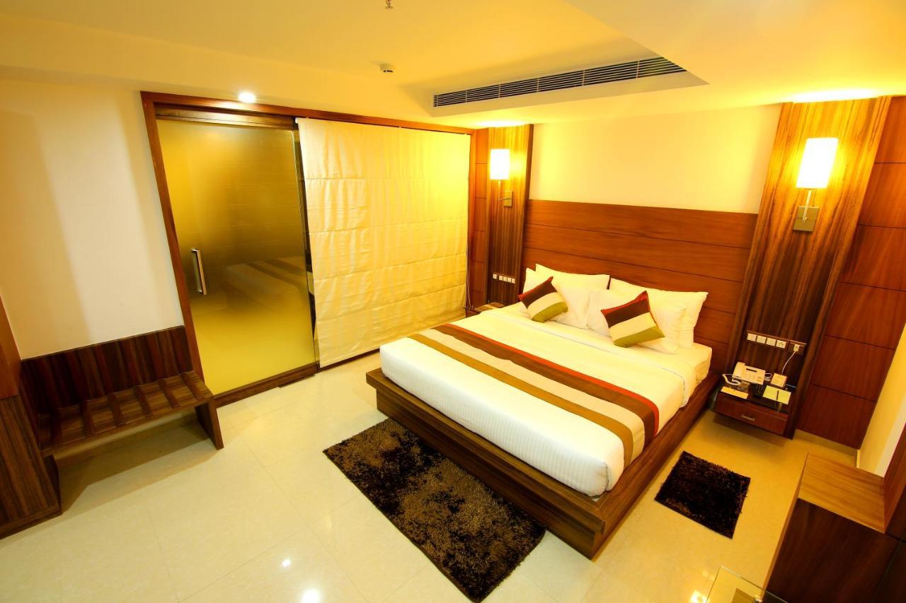 Hotel Hillway Park Kollam Dış mekan fotoğraf