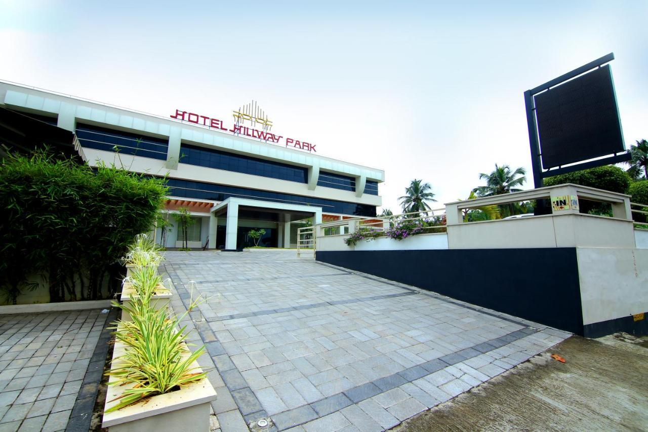 Hotel Hillway Park Kollam Dış mekan fotoğraf