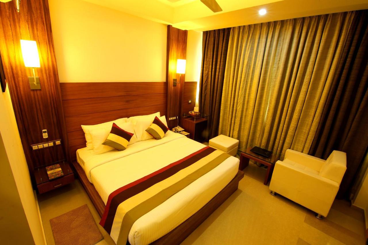 Hotel Hillway Park Kollam Dış mekan fotoğraf